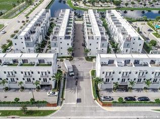 9123 NW 33rd St #TOWNHOUSE 9123, Miami, FL 33172