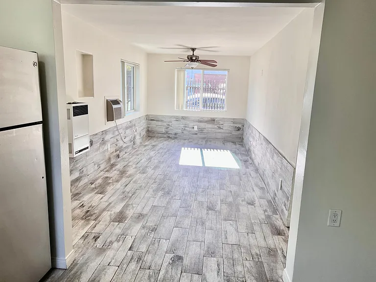 5003 Williams Ave — Photo 11