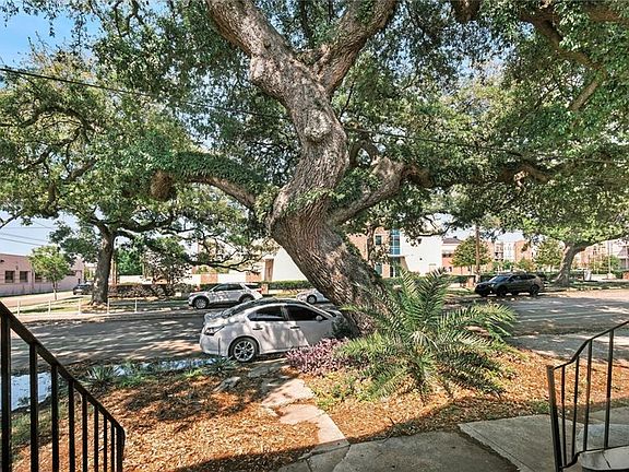 4th image of 3834-36 Bienville St