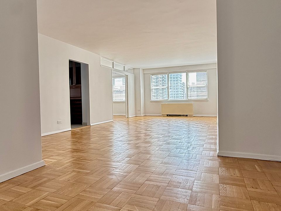 1st image of 155 E 34th St APT 10G