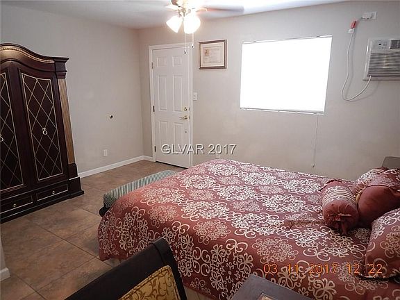 3rd image of 1919 Fremont St APT 104
