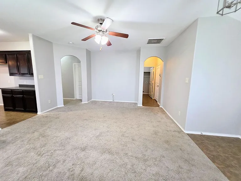 1809 Rodeo Dr — Photo 19