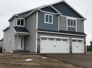 1018 Maplewood Ave SW, Isanti, MN 55040