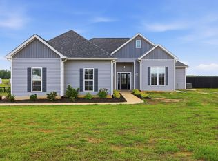 100 Mount Calvary Rd, Trenton, SC 29847