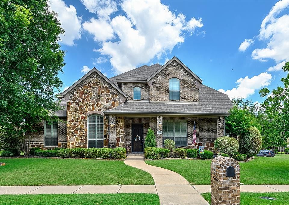 1st image of 10974 Apple Valley Dr