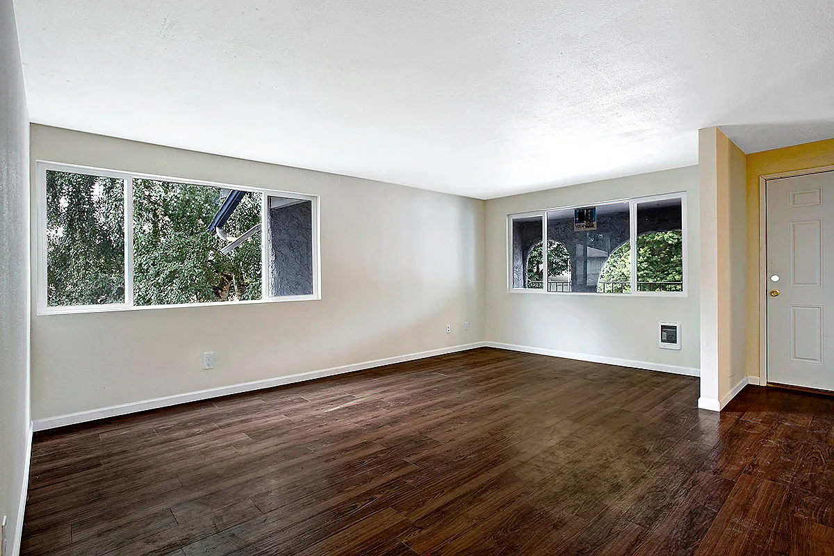 2306 N St NE — Photo 3