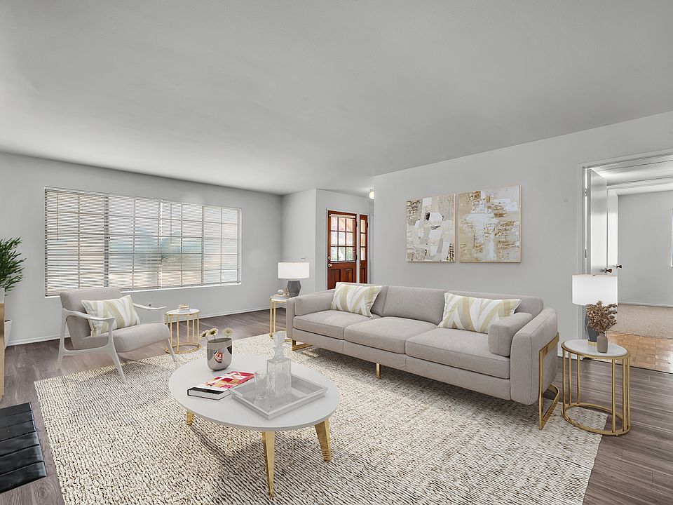 1st image of 2415 Federal Ave #2419