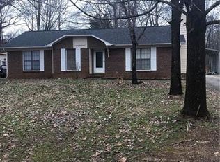 6323 Rocklake Dr, Charlotte, NC 28214