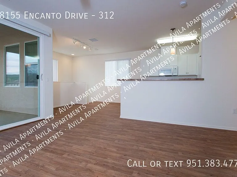 Avila Apartment Homes — Photo 31