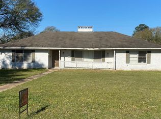 329 University Dr, Prairie View, TX 77445