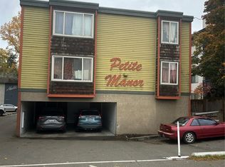 13717 32nd Avenue NE, Seattle, WA 98125