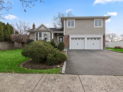 25 Saratoga Drive, Jericho, NY, 11753