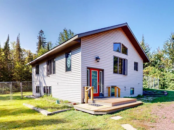 535 Humphrey Cr, Grand Marais, MN 55604