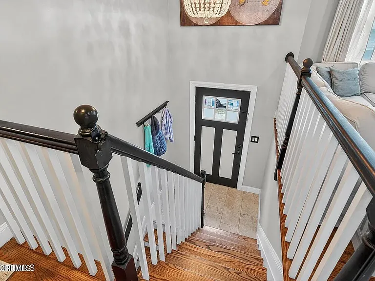 618 Illinois Ave — Photo 4