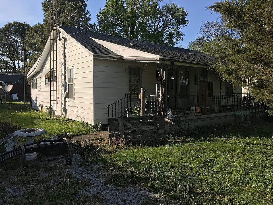 Front porch & front door