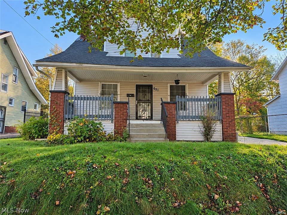 1st image of 621 Noah Ave