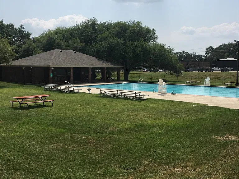 3010 Bee Cave Dr — Photo 21