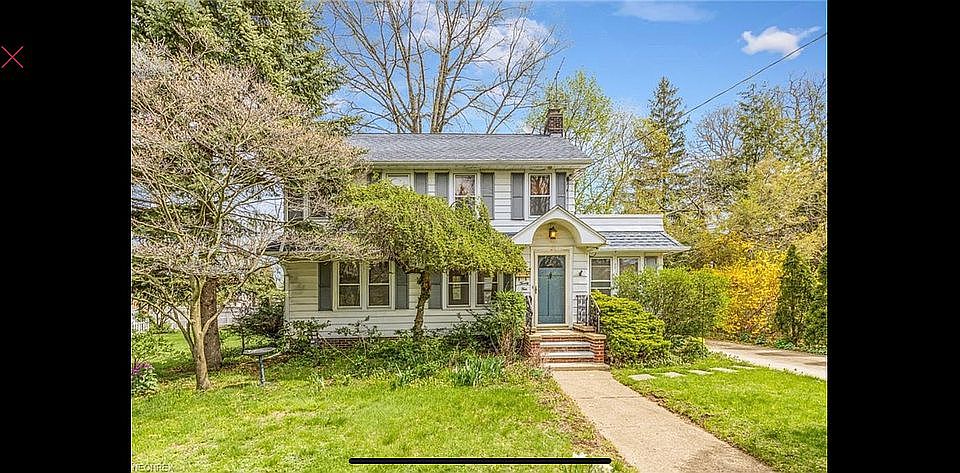 1st image of 24 Forest Dr