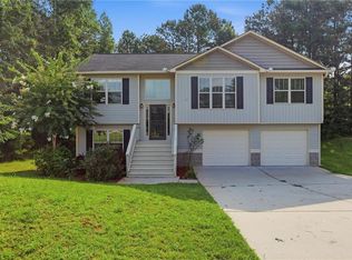 77 Walnut Creek Ct, Dallas, GA 30157