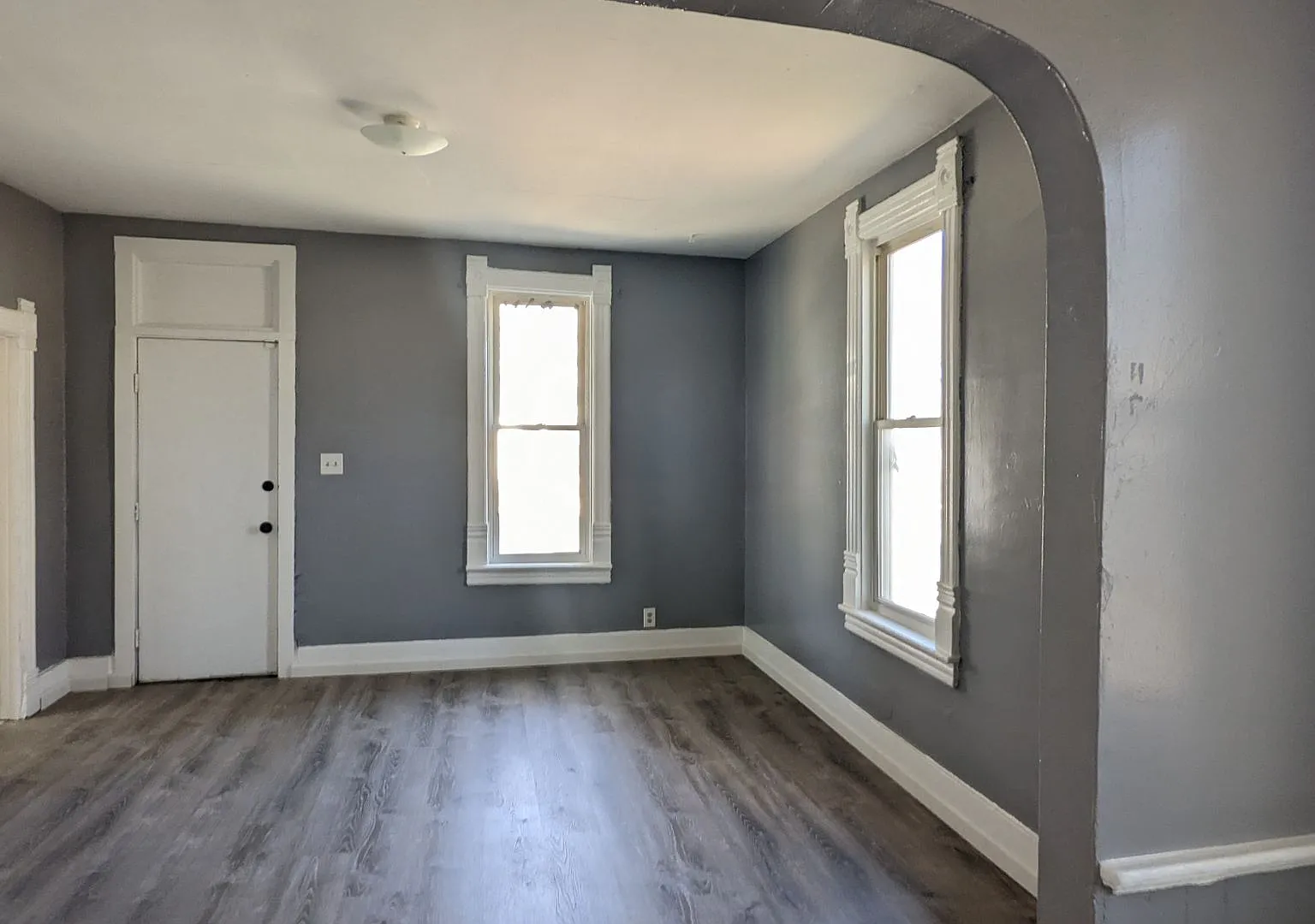229 Washington Ave — Photo 2