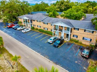 Windsor Arms Apartments, Jacksonville, FL 32210