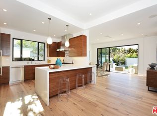 11857 Missouri Ave, Los Angeles, CA 90025