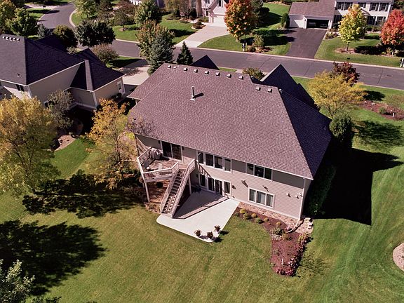 3rd image of 9041 Highview Ln