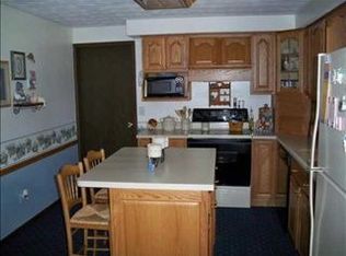 514 Essex Downs Rd, Newark, OH 43055