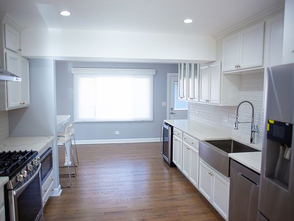 5th image of 3501 N Olcott Ave