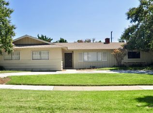 1360 N 2nd Ave, Upland, CA 91786