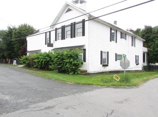 502 1st Ave, Hampton, TN 37658