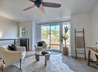 2402 Altisma Way UNIT E, Carlsbad, CA 92009