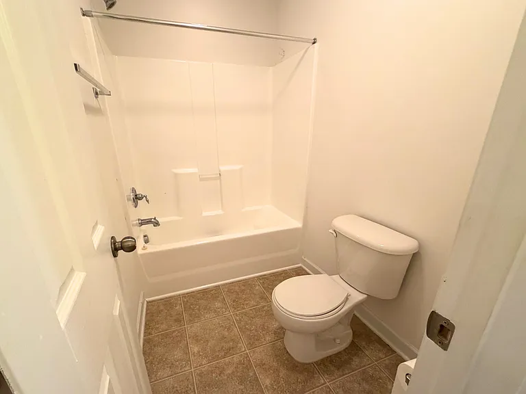 2541 Spring Oaks Way — Photo 46