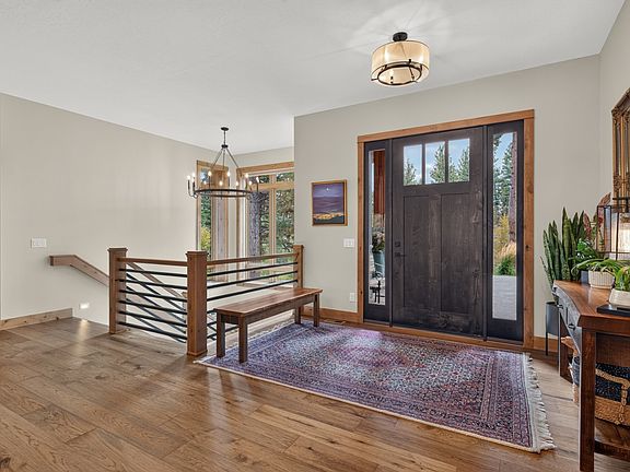 4th image of 26 Eagle View Dr
