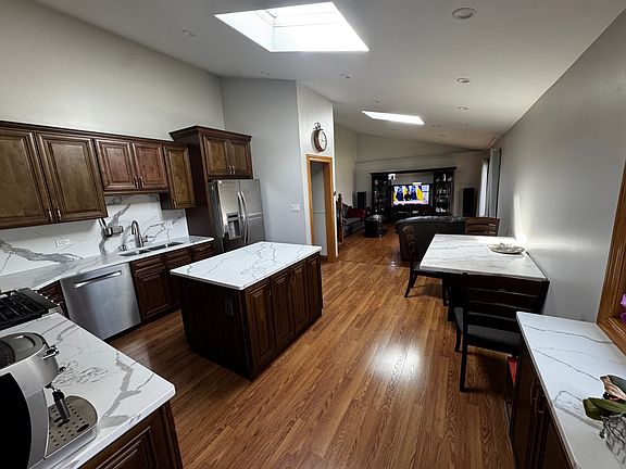 5th image of 5159 W Otto Pl