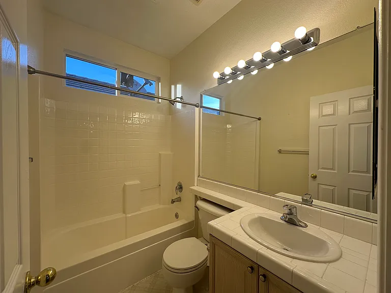 6227 Ingleston Dr — Photo 24