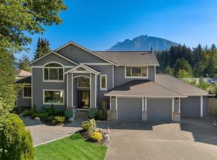 1330 Hemlock Ave SW, North Bend, WA 98045
