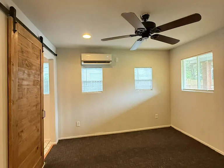 118 Park Dr — Photo 21