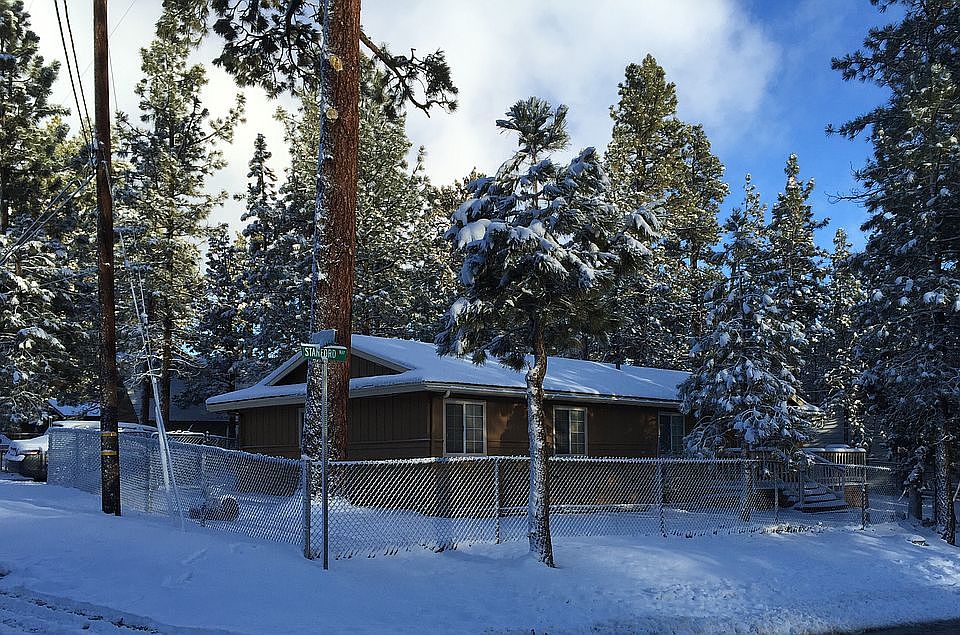 1st image of 260 Whipple Dr