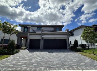 10800 Passage Way, Parkland, FL 33076