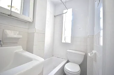 Rented by Roselyn  Fortuna LLC