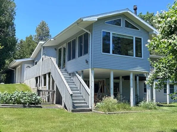 619 S Lake Huron Shore Dr, Harrisville, MI 48740