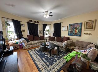 7 Victoria St #2, Somerville, MA 02144