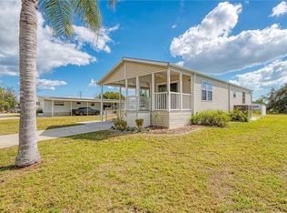 1220 Seahorse Ln, Englewood, FL 34224
