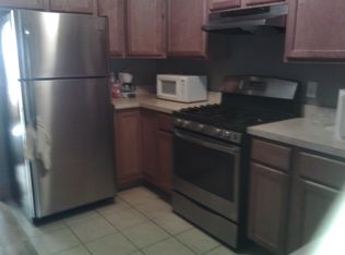 128 Amherst St, East Orange, NJ 07018