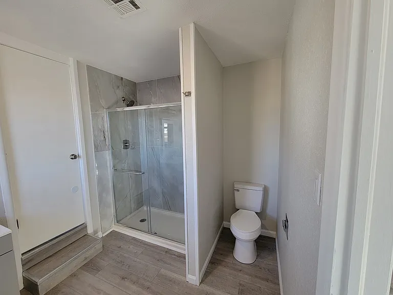 204 Ash St #7 — Photo 11