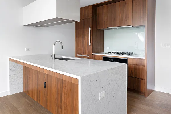 Rented by Douglas Elliman | media 22