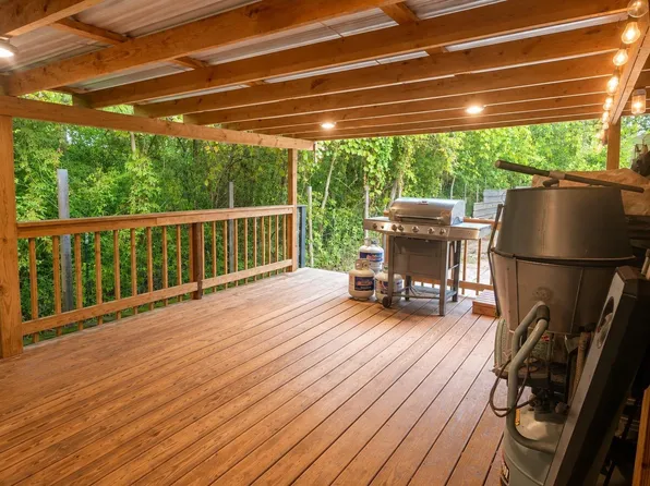 398 County Road 3406, Cleveland, TX 77327