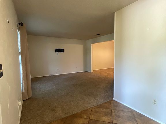 4th image of 2332 Abbington Ln