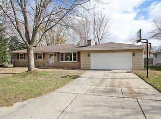 1700 S Kasper Dr, Appleton, WI 54914